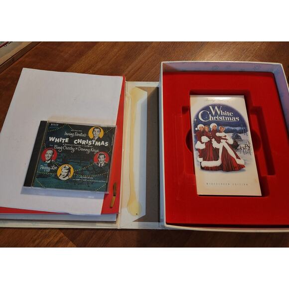 Irving Berlin's White Christmas Collector Set VHS CD Photo Script - Picture 7 of 7